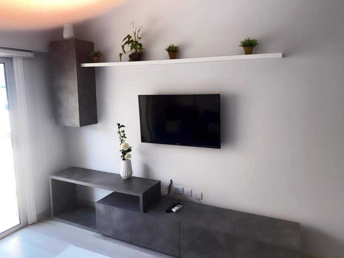 Paradise Promenade Apartment, 2Min Distance From Larnaca Marina מראה חיצוני תמונה